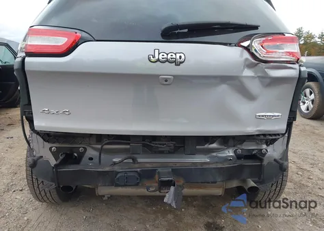 2015 Jeep Cherokee Latitude z USA, uszkodzony, nr VIN 1C4PJMCS8FW627230